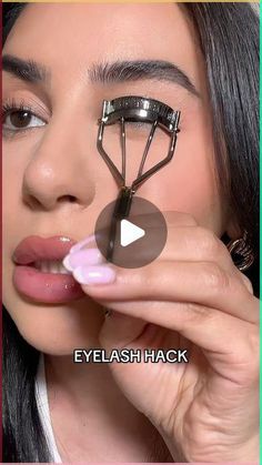 Lash Lift At Home Diy, How To Keep Eyelashes Curled All Day, Diy Lash Lift, Lash Hacks, Fluffy Eyelashes, Lash Lift And Tint, Bigger Eyes, Eyelash Tips, Makeup Over 40