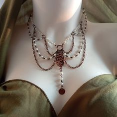 I designed the necklace with bronze metal victorian pendant and beads.  Length: 14.5 inches + 1.5 inches (37+4 cm)  P.s. : If you want to be informed about new models, don't forget to follow my store!  You can send a message for all your questions 🥰 Thank you very much for your visit! 🖤🌙 Fairy Jewellery, Fantasy Jewellery, Edwardian Necklace, Bridgerton Aesthetic, Victorian Necklace, Victorian Pendants, Fairy Jewelry, Prom Ideas, Necklace Elegant