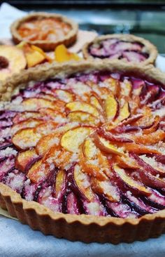 there are many pies on the table ready to be eaten