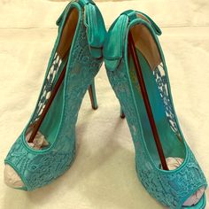 Got These Heels For My Wedding. They Run Small For Their Size. So Size Down For These. 5-7” Heel. Beautiful Teal Lace Color With Accent Bow On The Heel. I Was So Bummed These Didn’t Fit. I Would Have Worn Them Many Times. Be Sure To Ask Questions. No Refunds Or Returns. Spring Wedding Shoes In Lace For Formal Occasion, Spring Formal Lace Wedding Shoes, Wedding Shoes With 4-inch Heel For Guests, Fitted Lace Open Toe Heels, Formal Lace Open Toe Heels, Elegant Lace Heels For Prom, Formal Lace Open Toe Wedding Shoes, Lace Wedding Shoes For Evening, High Heel Lace Wedding Shoes For Party