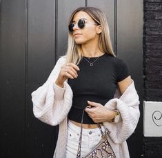 Fashion Star, Style Goals, Star Style, Look Fashion, Open Shoulder Tops, Fall Winter