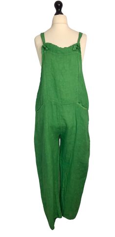 . Italian Lagenlook  Linen Dungarees Jumpsuit . In a lightweight linen fabric , loose fitting cropped length dungarees with tie bib fastenings and 2 side hip pockets . 100% linen . One size - to fit UK sizes 12 14 16 . Bust measures : 44 inches / 112 cms . Hip area : 46 inches / 117 cms . Inside leg : 24 inches / 61 cms . Brand new with tags . Visit our shop for lots more gorgeous Italian lagenlook fashion !! Casual Linen Bib Front Overalls, Green Linen Casual Jumpsuits And Rompers, Casual Green Linen Jumpsuits And Rompers, Summer Linen Jumpsuits And Rompers With Bib Front, Linen Jumpsuits And Rompers With Pockets And Bib Front, Green Linen Jumpsuits And Rompers With Pockets, Sleeveless Linen Overalls, Sleeveless Linen Overalls With Pockets, Linen Dungarees