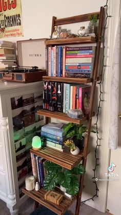 Indie College Dorm, Bedroom Moodboard, Stylish Bedroom Decor, New Home Checklist, Room Vibes, Floor Shelf, Room Book, 2024 Style, Pretty Room