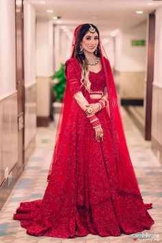 20+ Chandni Chowk Lehengas On Real Brides We Are Loving! | WedMeGood Wedding Lengha, Maharashtrian Wedding, Lehenga Pattern, Hindu Ceremony, Delhi Wedding, Reception Lehenga