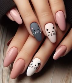 Almond Nails Cat Design, Nail Designs With Cats, Cats Nails Design, Nail Cat Design, Nails With Cat Designs, Nail Art For Almond Shaped Nails, Gel Almond Nails Ideas, Nail Ideas Cat, Cat Nail Designs Cute