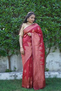 🌟 Red Banarasi art silk saree with self Buti pattern design | Saree for women | Party wear Saree | Saree with Blouse | Bollywood Designer sari🌟 Introducing our Premium Silk Saree, meticulously crafted to embody sophistication and timeless allure. Immerse yourself in the epitome of luxury with this exquisite masterpiece. ✨ Key Features: 🌈 Color Dark Red 🎀 Pure Banarasi Silk Saree 🌟 Lightweight and Sumptuously Smooth 🌺 Versatile Elegance: Ideal for discerning individuals who appreciate the fusion of tradition and contemporary style. Elevate your presence at weddings, parties, upscale events, and soirées with this statement piece. 📐 Dimensions: Saree Length: 6.50 meter Blouse Piece: Thoughtfully included for a complete ensemble. 🎁 Exquisite Packaging: Each saree is carefully encased i Red Slub Silk Saree For Eid, Red Slub Silk Saree With Unstitched Blouse, Diwali Red Slub Silk Saree, Red Tussar Silk Pre-draped Saree For Eid, Red Tussar Silk Saree With Unstitched Blouse, Red Paithani Silk Pre-draped Saree For Eid, Red Tussar Silk Saree For Eid, Designer Sari, Design Saree