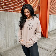 Trendy Smiley Face Loungewear Tops, Relaxed Fit Smiley Face Top For Loungewear, Trendy Smiley Face Tops For Loungewear, Smiley Face Top For Loungewear, Casual Smiley Face Top For Fall, Trendy Fall Tops With Smiley Face, Trendy Smiley Face Tops For Fall, Trendy Fall Smiley Face Tops, Spring Streetwear Top With Smiley Face