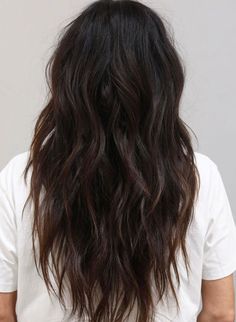 Long + Movement - Anh Co Tran Long Hair Long Unstyled Hair, Anh Co Tran Long Hair, Medium Long Length Haircut For Thick Hair, Long Shag Haircut Back View, Long Hair Wavy Layers, Many Layers Haircut Long Hair, Texturized Long Hair, Long Haircut Choppy Layers, Mid Back Length Haircut