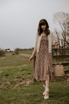 Spring Dresses Floral, Floral Dress And Cardigan Outfit, Spring Dress With Cardigan, Midi Dress With Cardigan Outfit, Dress And Cardigan Outfit Summer, Floral Dress With Cardigan, Summer Dress With Cardigan