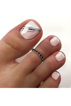 Toe Nails French Tip, Nails French Tip Short, French Tip Short, Black Toe Nails, Toenail Designs Summer, Simple Toe Nails, Feet Nail Design, Nails French Tip