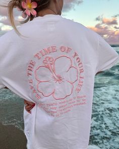 Have The Time Of Your Life Hibiscus Embroider Tee Luxury Paints, Luxury Printing, Time Of Your Life, Cute Preppy Outfits, Embroidered Tee, Preppy Summer, Cute Sweatshirts, Really Cute Outfits, Cute Fits