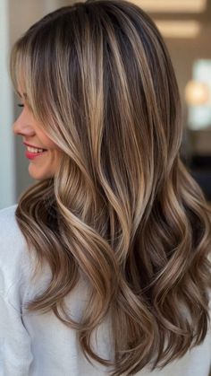 Fall Bronde Balayage, Stylish Bangs, Biolage Hair, Perfect Hair Color, Bronde Balayage, Bronde Hair, Brunette Hair With Highlights, Easy Chic, Brown Hair With Blonde Highlights