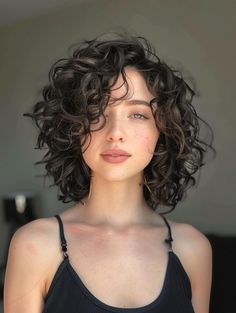 Trendy Curly Bob Haircuts: Embrace Your Natural Texture! Short Women Haircuts With Bangs, Angled Bob For Curly Hair, Tapered Curly Bob Natural Curls, Short Hair Curly Haircuts, Bob Cut For Curly Hair Round Faces, Short Curly Lob Haircut, Short Hair For Naturally Curly Hair, Curly Haircut Short Layers, Choppy Curly Bob