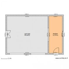 the floor plan for an apartment with two separate rooms