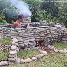 Stone Hot Tub DIY.......Awesome too!  #Handmade #DIY #Craft #Reuse #Repurpose #Environment #Sculpture #Recycle #UPcycle #Art #Stones Diy Hot Tub Homemade, Hillbilly Hot Tub, Wood Burning Hot Tub, Rustic Arbor, Upcycle Art, Diy Hot Tub, Stone Pool, Outdoor Tub