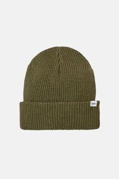 Knit with comfort in every stitch, the Katin beanie provides endless warmth and effortless style for any cold-weather season. Acrylic knit Woven Katin label