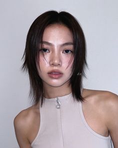 Layer Cut, Hair Images, Layered Cuts, Hair Designs, New Hair, Straight Hairstyles, Hair Inspiration, Hair Stylist