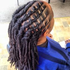 Loc play #luvlocs Taper Fade With Dreads, Hawaiian Hairstyles, Dreadlock Hairstyles For Men, Dreadlock Styles, Dreads Styles, Short Sassy Hair, Baby Hairs