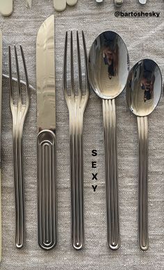 spoon, fork, knife Dream House Decor, Cutlery Set, Kitchen Stuff, Interior Inspo, House Inspo, Dream Home Design, Forks, Spoons