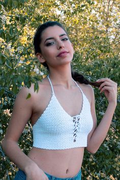 This white crochet crop top - bralette is the perfect outfit for festival goer, beachwear and summer days. If you want to be unique in your boho chic style, then choose this bralette. This crochet crop top has an adjustable halter design, adjustable ties on neck and back. YARN: 100% pure cotton. COLOR: Here shown in White (R001). You can choose any of the colors shown in samples. (Please note that light effect, monitor's brightness, contrast etc. may cause a slight color difference) SIZE: The me Outfit For Festival, White Crochet Crop Top, Knit Bralette, Boho Coat, Crochet Bathing Suits, Knitted Crop Top, Hippie Top, Patchwork Coat, Hippie Tops