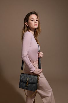 Daisy Black Vegan Shoulder & Crossbody Bag Multifunction Bag, London Bags, Vegan Handbags, Vegan Leather Handbag, Vegan Leather Bag, Vegan Bags, Across Body Bag, La Fashion, Plastic Bottle