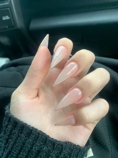 Aura Stiletto Nails, Recipes Cookies, Gold Tips, Stiletto Nails, Nail Design, Nail Ideas, Baking Recipes, Tatting, Design Ideas