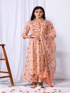 Buy India's finest designer clothing and accessories online. Shop from the wide range of Kurta and sets collection available at Trendroots. Potli Button, Printed Long Gowns, Salwar Pants, Style Kurti, Chanderi Dupatta, Gown With Dupatta, Printed Suit, Tunic Designs, Cotton Kurti Designs