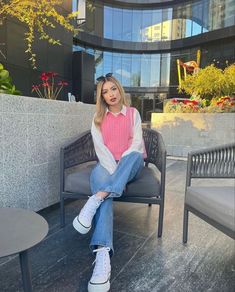 Pink Outfit Inspiration, 20 Outfits, Latina Outfits, Latina Fashion Outfits, Fashion Top Outfits, Casual Day Outfits, Elegante Casual, Outfit Trends