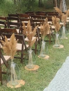 Balloon Vase Pampas Grass Aisle Decor Outdoor Wedding Boho Decor, Fall Boho Wedding Aisle Decor, Wedding Aisle Vases, Pampas Grass Winter Wedding, Boho Isle Wedding Decor, Pompass Grass Weddings, Pampas Grass Aisle Decor, Pampas Grass Wedding Aisle, Boho Wedding Aisle Decor