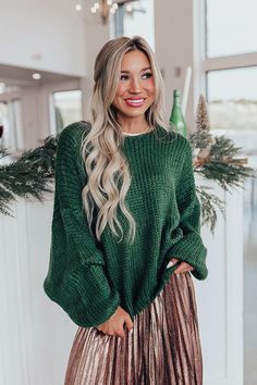 Oversized Knit Cropped Sweater With Crew Neck, Cozy Crew Neck Cropped Sweater For Fall, Oversized Chunky Knit Crew Neck Cropped Sweater, Oversized Chunky Knit Cropped Sweater, Chunky Knit Crew Neck Sweater, Oversized Crew Neck Sweater For Winter, Winter Green Knit Top, Green Knit Top For Winter, Knit Crew Neck Sweater For Cold Weather