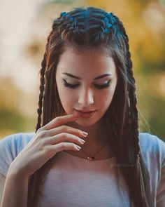 Bob Bangs, Hairstyles Bob, Beautiful Braids, Penteado Cabelo Curto, Grunge Hair, Trendy Hairstyles, Braid Styles, Hair Videos, Pretty Hairstyles