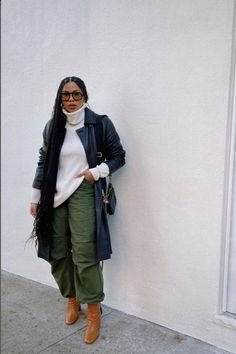 Rain Casual Outfit, Casual Fall Work Outfits Black Women, Layer Outfits Street Style, Tyla Lauren, Winter Fashion Outfits Black Women, Cool Work Outfits, Winter Work Outfits Women, Fall Looks For Black Women