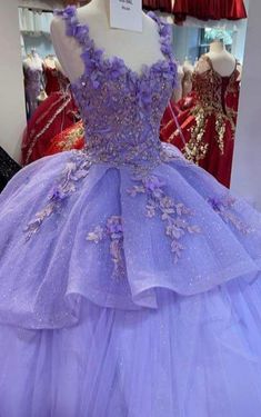 Purple Sweet Sixteen Dresses, Quince Purple, Silver Quince, Purple Quince Dress, Lavender Ball Gown, Lavender Quince Dresses, Debut Gowns, Quince Dresses Purple