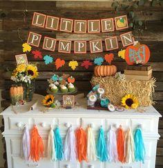 a little pumpkin birthday party with decorations