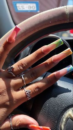 Cute Rings Aesthetic Silver, Jelwery Aesthetic Silver, Acrylic Nails With Rings, Self Maintenance Aesthetic, Nails And Rings Aesthetic, Rings Aesthetic Silver, Silver Rings Aesthetic