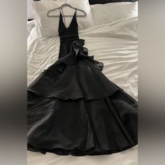 Great Condition. Has A Lot Of Volume In The Bottom, Very Comfortable. Black Fitted Ruffle Ball Gown, Black Ruffled Ball Gown Evening Dress, Black Tiered Dress With Voluminous Skirt, Voluminous Black Evening Dress, Black Voluminous A-line Maxi Skirt, Aidan Mattox Dress, Aidan Mattox, Black Gown, Elegant Dresses