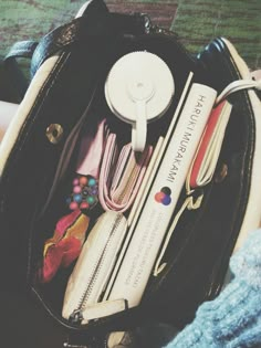 it's time to hit the library What's In My Purse, Library Study, Study Session, Inside My Bag, Study Organization, Life Management, My Bags, College Study