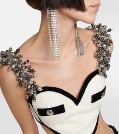 Unique Crop Top Designs, Pearl Embellished Top, Chic Embellished Sleeveless Crop Top, Fitted Crystal Embellished Crop Top For Evening, Elegant Embellished Crop Top For Party Season, Glamorous Fitted Crop Top With Sweetheart Neckline, Embellished Crop Top For Evening Parties, Chic Crop Top With Sweetheart Neckline For Evening, Embellished Crop Top For Evening Party Season