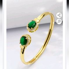 1pc Exquisite Cubic Zirconia Decor Bangle For Women A Chic Design, Perfect For Everyday Use. The Bracelet Can Be Adapted To Almost Any Wrist. You Can Buy With Confidence. Fits Any Outfit, Fits Any Occasion Ladies Bangles, Brand Jewelry, Green Gold, Birthstone Jewelry, Chic Design, No Brand, Woman Colour, Jewelry Branding, Bangle Bracelet