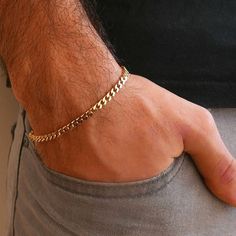 Wristband Design, Classic Punk, Men Chain, Curb Chain Bracelet, Jewelry Men, Men Bracelet, Gold Armband, Bracelet Men, Gold Bracelets