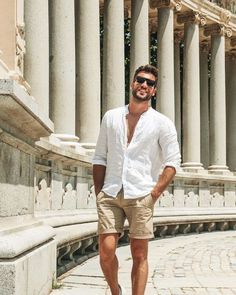 Cancun Outfits, Beach Outfit Men, Party Outfit Men, Pool Party Outfits, Shirt Outfit Men, Outfits For Mexico, Summer Dressing, Mens Summer Outfits, Men Casual Summer