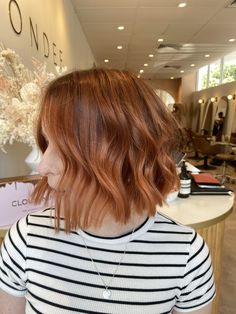 Short Fine Copper Hair, Cooper Balayage Short Hair, Cooper Bob Hair, Cowboy Cooper Short Hair, Copper Balayage Short Hair, Short Copper Bob, Cosmology School, Copper Toned Hair