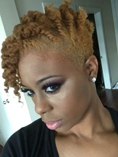 Inner Locs, Twa Braids, Loc Hawk, Tapered Fade, Coiling Natural Hair, Natural Hair Haircuts, Braids With Shaved Sides, Short Natural Curly Hair, Short Shaved Hairstyles