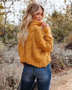 Cuddle Weather Cable Knit Handmade Turtleneck - Mustard - FINAL SALE – InsStreet Fall Yellow Cable Knit Top, Yellow Cable Knit Top For Fall, Yellow Knit Sweater For Fall, Yellow Turtleneck Sweater For Fall, Outfits Frio, Cuddle Weather, Cable Knit Turtleneck, Cable Knit Turtleneck Sweater, Simple Bangle