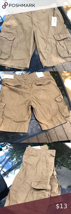 Men’s flex waist utility cargo shorts. 11”inseam. NWT. Stretch. Goodfellow & Co Shorts Cargo Big And Tall Cotton Bottoms With Side Pockets, Brown Cotton Bottoms For Outdoor Activities, Casual Cotton Bottoms For Big And Tall, Brown Bermuda Bottoms With Pockets, Casual Big And Tall Bottoms With Side Pockets, Casual Bottoms With Side Pockets For Big And Tall, Casual Big And Tall Bottoms With Built-in Shorts, Brown Cotton Shorts With Multiple Pockets, Brown Cotton Shorts For Outdoor Activities