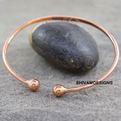 Pure Copper Bracelet , Copper Cuff Bangle , Copper Bangle Bracelet, Wrap Bangle , Adjustable Copper Bangle, Copper Ball Bangle, Open  bangle Metal - Pure Copper Style : Bangle Our Goal is 100% Customer Satisfaction :- -: All Products Description are 100% Exact:- XS (adult) - 14cm to 15.4cm ( 7 inch ) S (adult) - 15.5cm to 16.5cm (7.5 inch) M (adult) - 16.6cm to 17.5cm (8 inch) L (adult) - 17.6cm to 18.5cm (8.5 inch) XL (adult) - 18.6cm to 20cm (9 inch) XXL (9.5 inch) Benefits of Copper Bangle !! Adjustable Copper Bangle Bracelets, Adjustable Copper Bangle Bracelet, Adjustable Copper Cuff Bracelet, Adjustable Round Copper Cuff Bracelet, Wrap Bangles, The Bangles, Copper Style, Copper Cuff, Open Bangle