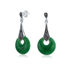 Our marcasite earrings are a sensational way to add a pop of a gorgeous green color to your wardrobe and add a gemstone with meaning to your jewelry collection. The color green is known as the color of balance and growth, making these dangling Jade earrings a perfect combination. Jade has been thought of for centuries as bringing good luck to its owner. Bring yourself some extra luck along with the beauty that comes with our attractive green earrings. This jade jewelry in enhanced by the marcasi Carat Size Chart, Beauty Stocking Stuffers, Gemstone Earrings Dangle, Marcasite Earrings, Skincare Gift Set, Jade Earrings, Perfume Gift Sets, Jade Jewelry, Green Earrings