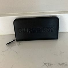 Nwt Burberry Elmore Leather Zip Around Wallet Brand New & Super Cute Burberry Wallet, Black Wallet, Burberry Bag, Zip Around Wallet, Burberry, Dust Bag, Super Cute, Brand New, Wallet