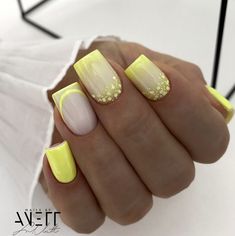 Yellow Nail Designs, Neon Orange Nails, Neon Yellow Nails, Soft Pink Nails, Neon Nail Designs, Neon Green Nails, Beachy Nails, Yellow Nails Design, Neon Nail Polish