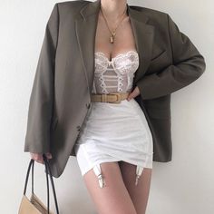 Sororite Vintage, Corset Fashion, Looks Street Style, Look Fashion, Shapewear, Classy Outfits, Aesthetic Clothes, Pretty Outfits, Fashion Inspo Outfits